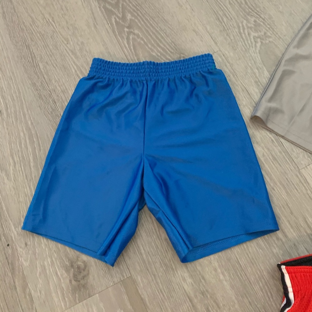 4T shorts bundle - Picture 3 of 6